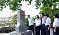 Ngo Van Du vient encourager les gardes-frontières de Quang Ninh