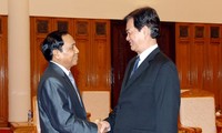 Le Premier ministre reçoit l’Inspecteur en chef du gouvernement laotien