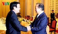 Truong Tan Sang reçoit le président du Comité du budget de la chambre basse nippone