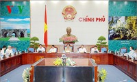 Nguyen Tan Dung préside la réunion de la Commission nationale sur la réforme éducative
