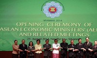 ASEAN et EAS: renforcer l’intégration économique 