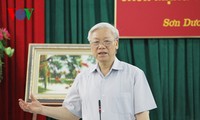 Nguyen Phu Trong en visite au vestige national spécial de Tan Trao