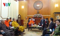 Nguyen Thien Nhan reçoit le président du comité central de l’Eglise bouddhique du Laos