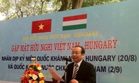 Rencontre d’amitié Vietnam-Hongrie