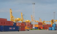Le Vietnam participe au programme mondial de contrôle des conteneurs