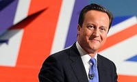 Royaume-Uni: David Cameron promet des réductions d'impôts