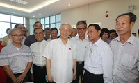 Le secrétaire général du PCV rencontre l’électorat de Hanoï
