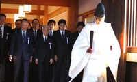 Japon: nouvelle visite de parlementaires au sanctuaire controversé Yasukuni