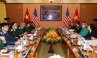 Dialogue Vietnam-Etats Unis sur la politique défensive