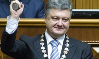 Ecrasante victoire du bloc de Porochenko aux législatives en Ukraine