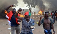 Burkina Faso: l'armée annonce la dissolution du gouvernement et du Parlement