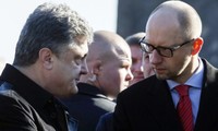 Ukraine: Porochenko propose de reconduire Iatseniouk au poste du Premier ministre