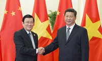 Le président Truong Tân Sang poursuit ses activités au 22ème sommet de l’APEC