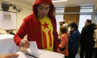 Espagne: la Catalogne aux urnes pour un vote symbolique sur l'indépendance