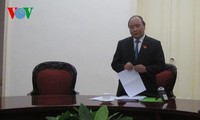 Nguyen Xuan Phuc préside une réunion sur le guichet unique