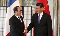 Rencontre à Brisbane entre le président chinois et français