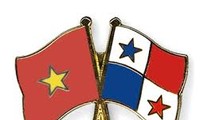 Le vice-ministre des Affaires étrangères Ha Kim Ngoc au Panama