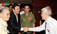 Truong Tan Sang rencontre les anciens prisonniers