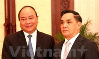 Le vice-Premier ministre Nguyen Xuan Phuc en visite au Laos