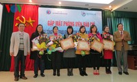5 prix de la presse vietnamienne sur le VIH/SIDA pour VOV