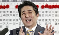 Le Vietnam salue la victoire de Shinzo Abe aux élections législatives