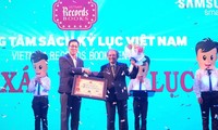  Deux records pour Samsung Vina