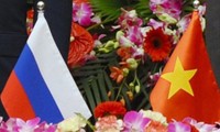 Les 65 ans des relations diplomatiques russo-vietnamiennes