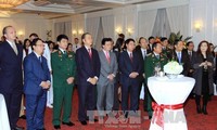 Réception à l’occasion des 65 ans des relations diplomatiques Vietnam-Russie
