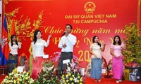 La communauté vietnamienne à l’étranger fête le Tet