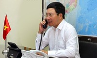 Entretiens téléphoniques de Pham Binh Minh avec Yang Jiechi et John Kerry