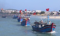 Les pêcheurs de Khanh Hoà vont au large