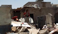 Yémen: près de 40 civils tués dans une laiterie, raids intensifiés