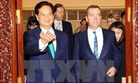 Dmitri Medvedev termine sa visite au Vietnam
