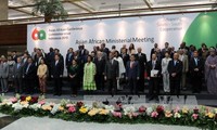 Ha Kim Ngoc à la conférence ministérielle Asie-Afrique