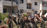 Syrie: le régime coupe une route d'approvisionnement pour les rebelles