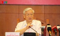Nguyên Phu Trong dirige la 7ème réunion du comité de lutte contre la corruption