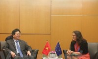 Le Vietnam et l’UE accélèrent les négociations sur la signature de leur accord de libre échange