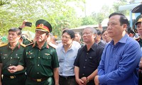 Huynh Ngoc Son reçoit les personnes prestigieuses Van Kieu et Pa Ko