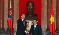 Défense : dynamiser le partenariat Vietnam-Slovaquie