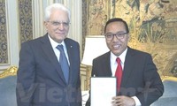 L’ambassadeur du Vietnam distingué par l’ordre du mérite italien