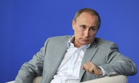 Vladimir Poutine déplore "le manque d'indépendance" de l'Europe face aux États-Unis