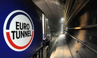 2.000 migrants ont tenté de pénétrer dans la zone du tunnel sous la Manche