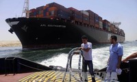 L'Égypte inaugure son nouveau canal de Suez 
