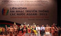 Clôture du Festival de musique traditionnelle de l’ASEAN 2015 