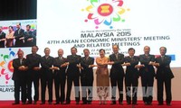 L’ASEAN confirme sa volonté de créer une communauté économique en 2015