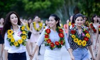 65 candidates à la demi-finale de Miss Universel Vietnam 2015