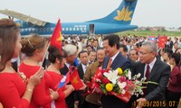 Le PM Nguyên Tân Dung en visite de travail au Laos
