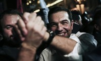 Le nouveau gouvernement Tsipras attendu lundi en Grèce