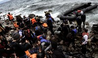 L'ONU prévoit l'arrivée de 700 000 migrants en Europe 
