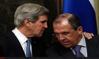 Kerry et Lavrov discutent des opérations en Syrie